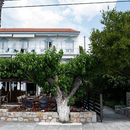 Mirtia Hotel 페프키 외부 사진
