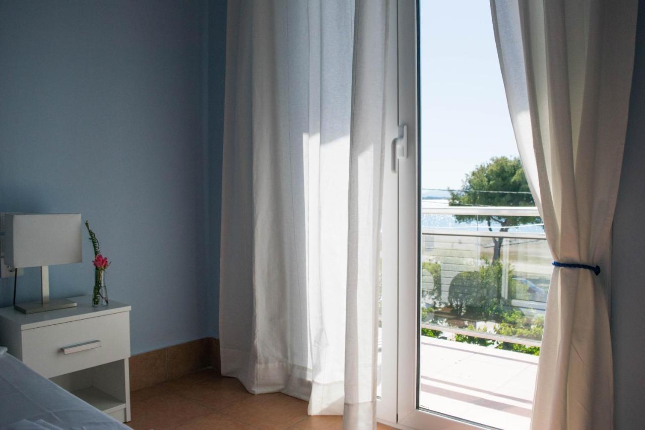 Mirtia Hotel 페프키 외부 사진